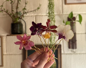 Horquilla de orquídea natural – Accesorio botánico para el cabello hecho a mano