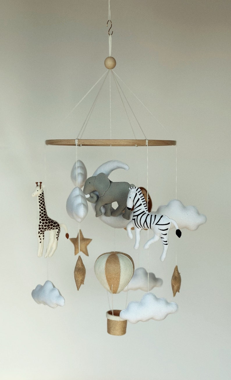 Baby mobile neutral animals Africa safari giraffe Newborn baby shower gift giraffe,lion,elephant,zebra Africa nursery mobile felt Safari image 4