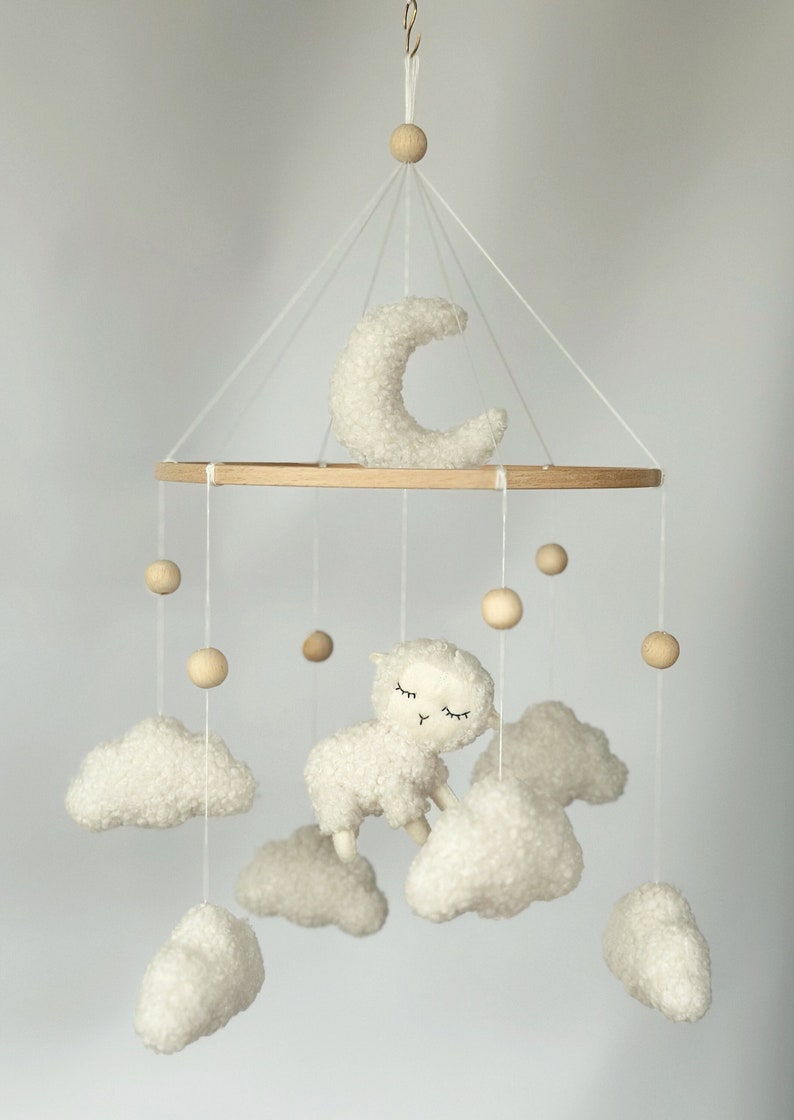 Baby mobile sheep lamb boucle Neutral gender crib mobile Boucle clouds moon sheep Mobile fluffy sheep Nursery on the farm Baby shower gift zdjęcie 1