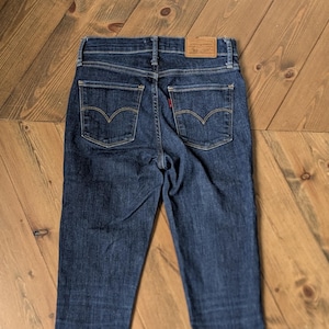 Levi&#39;s 720 High Rise Super Skinny Jeans: W24 L28 Blue Denim