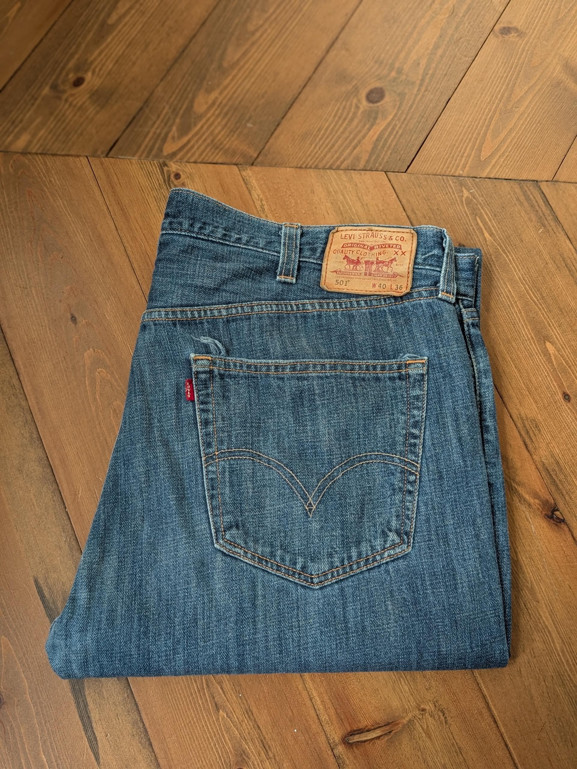 Vintage Levi's 501 Jeans: Men's W40 L36 Straight Leg Denim - Etsy