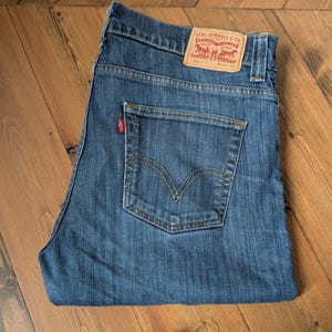 Vintage Levi&#39;s 506 Jeans: Men&#39;s W38 L32 Straight Leg Denim