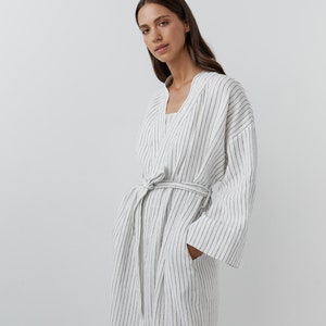 Peignoir kimono long en lin, robe de chambre en lin à rayures avec poches, peignoir pour femme, peignoir minimaliste
