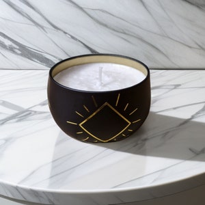 Frosted effect wax candle