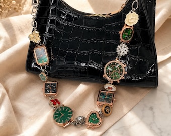 Cadena para bolso de reloj funcional, correa para bolso con esfera verde en oro rosa, accesorio con dije floral hecho a mano.