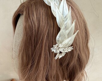 Leafy and Floral Bridal Headband, Leafy Hairpiece, Leaves Hair Tiara, Wedding Leafy Crown, Pearl Leafy Headpiece, Wedding Headband