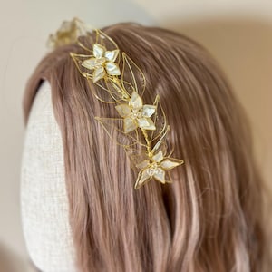 Pearl Flower and Clear Leaf Headpiece: Transparent and Floral Wedding Tiara