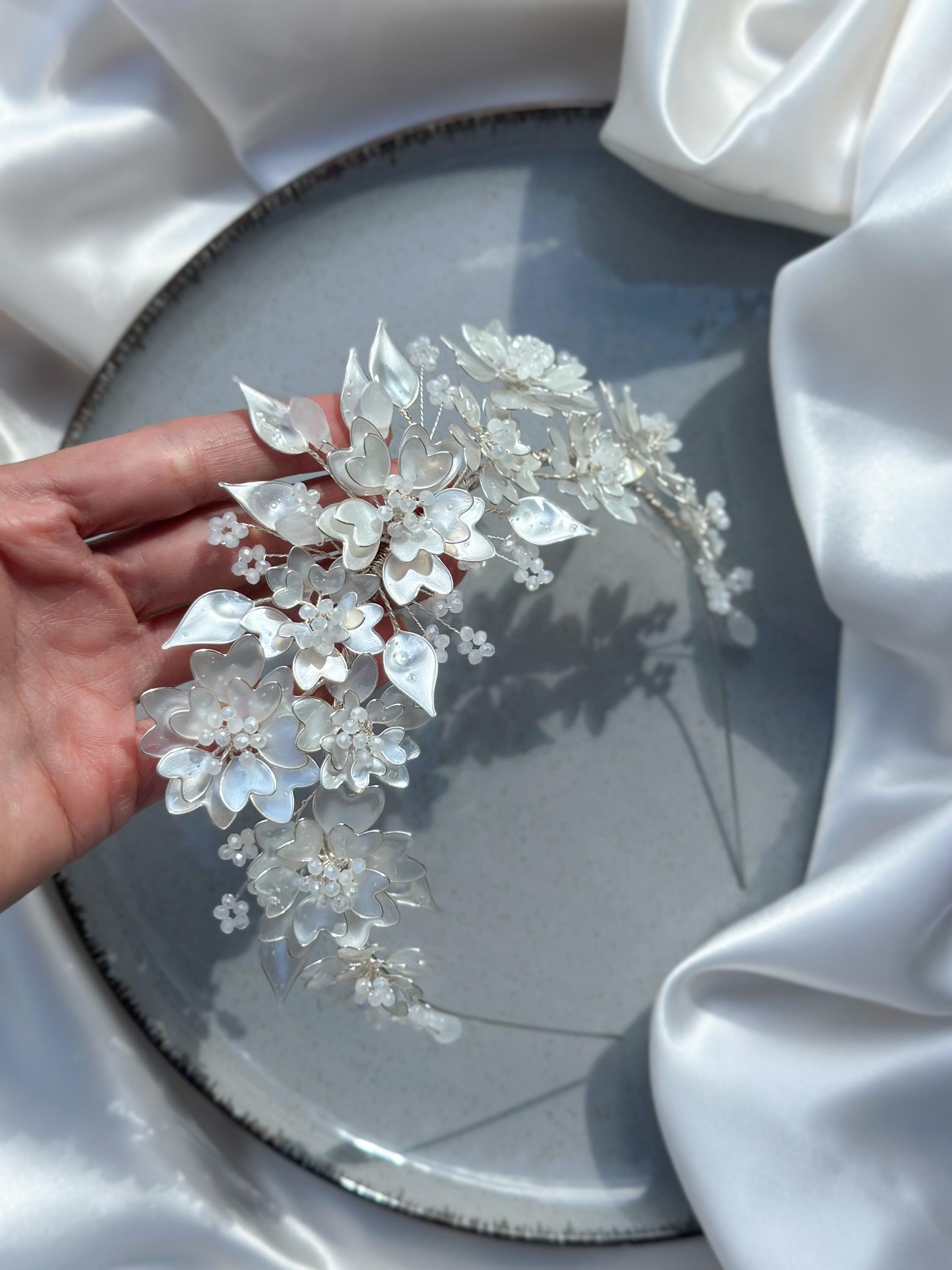 Pearl White Floral Wedding Crown: Handmade Wedding Tiara  display picture 3