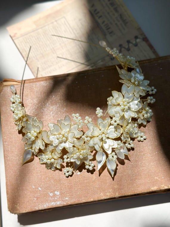 Pearl White Cherry Blossom Bridal Crown: Gold Flower Tiara  display picture 3
