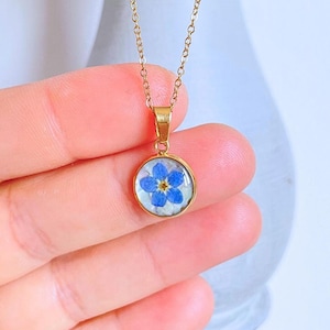 Forget Me Not Pendant Necklace, Miscarriage Gift, Resin Pressed Real Flower Jewerly, Necklace for Women, Forget-Me-Not Blossom, Gift for Her