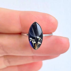 Bague graine de pissenlit : bague en acier inoxydable et fleur en résine faite main