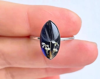 Bague réglable ovale bleu marine véritable graine de pissenlit délicate - Bague fleur naturelle délicate en pierre bleue - Bague fleur fleur séchée en résine faite main