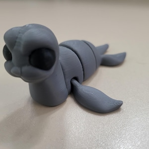 Movable animal figure - seal