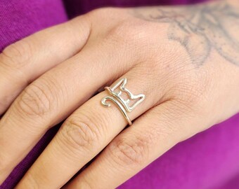 Minimalist Sterling Silver Cat Ring, Adjustable 925 Silver