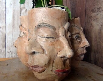 Pot de fleurs en céramique à sept têtes