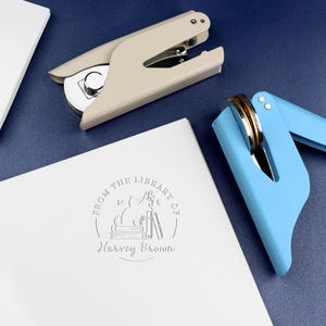 Hochzeits-Umschlag Prägestempel, kundenspezifischer Namensprägestempel, Buchprägestempel personalisiert, kundenspezifischer Buchprägestempel, personalisierter Bibliotheksprägestempel, Prägestempel