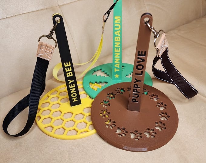 Portable Mini-Minder Yarn Holder – 3D Printed Knitting Accessory