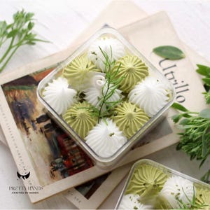 Personalisierte Geschenk-Box mit Tiramisu Kerze mit Karte I Jubiläumsgeschenk I Hochzeitsbevorzugung I Geburtstagsgeschenk