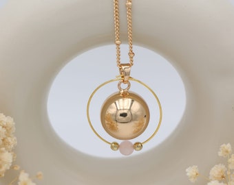 Bola de Grossesse Personnalisé - Boule d'Harmonie Personnalisable avec Choix de Perles en Pierre Naturelle -Pendentif Carillon de Maternité