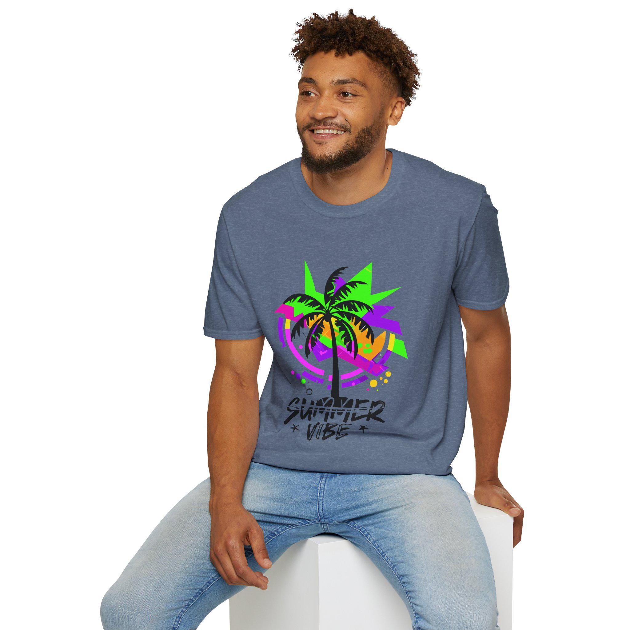 トップス WACKOMARIA Vintage Palm tree Knit XL Neon Palm Tree T-shirt, Y2K Tropical Graffiti Tee, Vibrant Beach