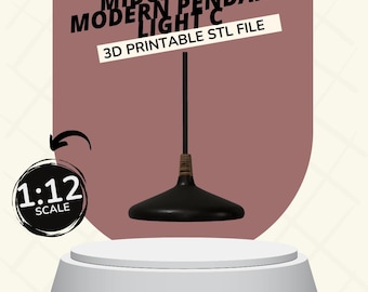 Op de afbeelding: Een zwarte Midcentury Modern hanglamp met een ronde kap, opgehangen aan een donker snoer. Het ontwerp bevat een decoratief messingkleurig element aan de bovenkant. De tekst "MIDCENTURY MODERN PENDANT LIGHT C 3D PRINTABLE STL FILE" en een "1:12 SCALE" label zijn ook aanwezig.