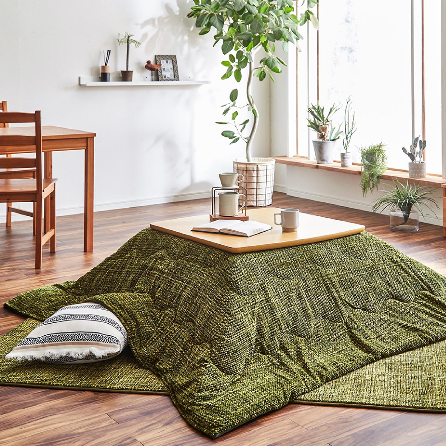 Kotatsu Futon Washable Japanese Comforter Fluffy Green Cotton Flannel Blanket Table Square Rectangle, Futon Craftsman Made in Japan 1452