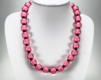 Zsiska - Colourful Beads 30 Bead Hot Pink Resin Necklace