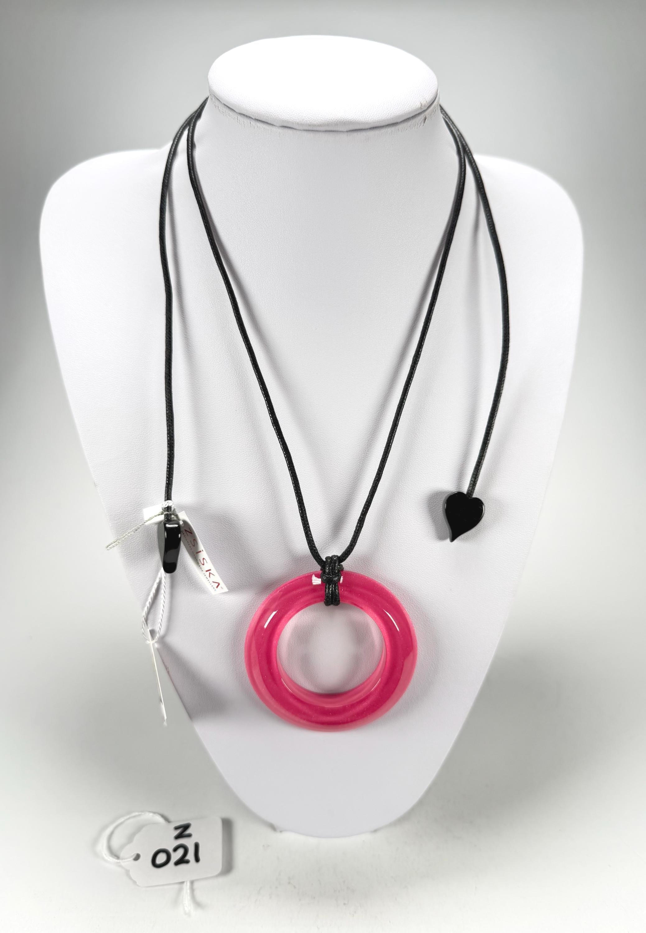 Zsiska - Colourful Statement Hot Pink Donut Pendant Resin Necklace