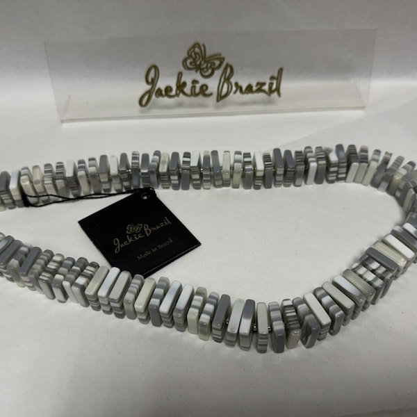 Jackie Brazil "Patricia" Carrés de réglisse et perles Mélange de crème de printemps Collier de 55 cm ( N0025 )