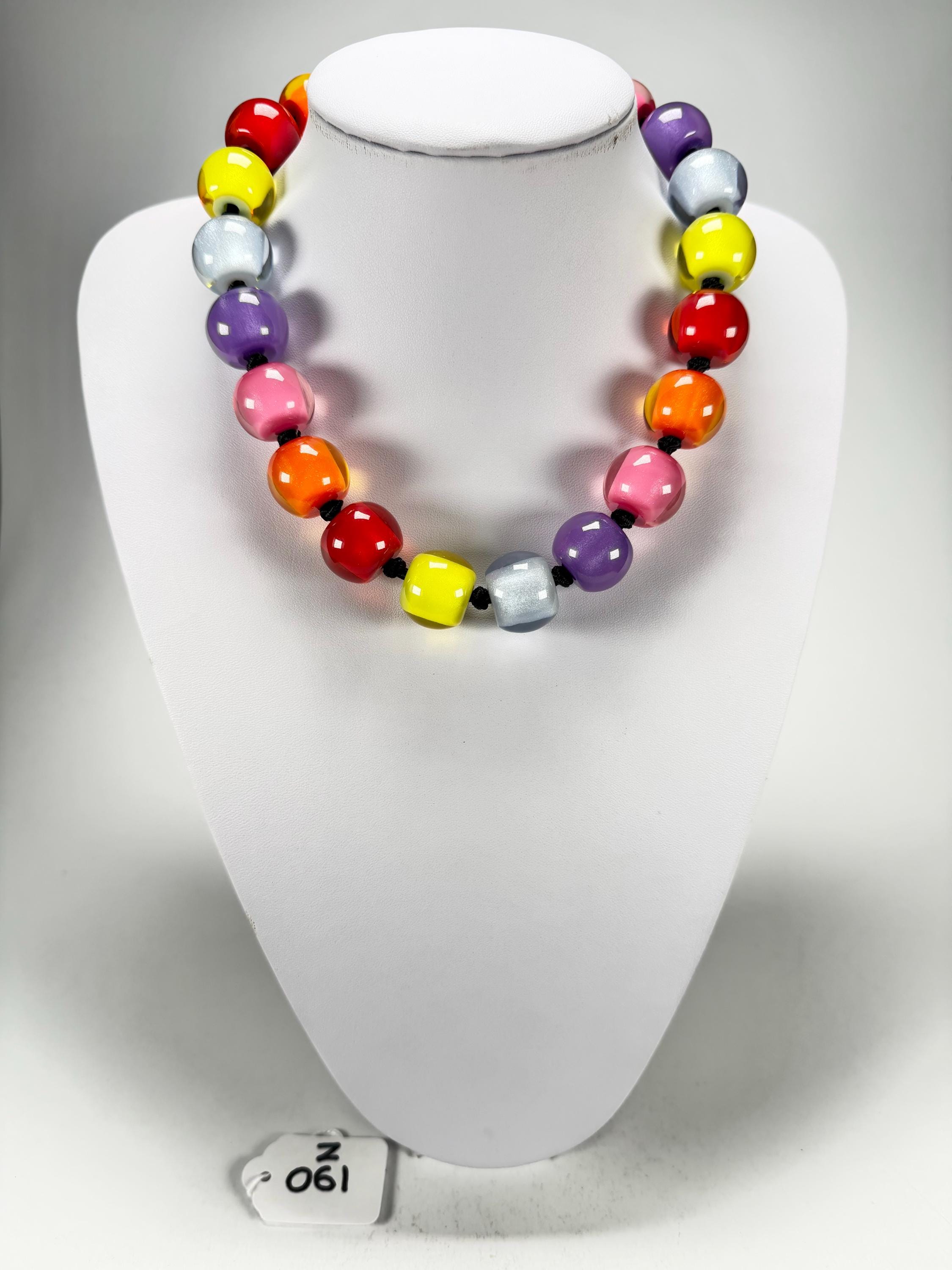 Zsiska - Colourful Beads 20 Bead Spectrum Resin Necklace