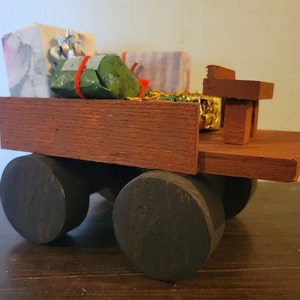 Old fashion buck wagon