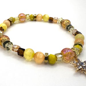 Stretch Bead Bracelet Yellow Brown Gold Czech Glass Bead Honey Bee Theme Autistic owned handmade Gift Jewelry 7 inch
