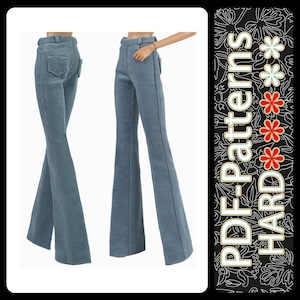 Op de afbeelding: Lichtblauwe corduroy broek met een uitlopende pijp. De broek heeft een hoge taille en zakken. De afbeelding bevat ook de tekst "PDF-Patterns HARD".