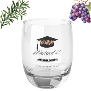 Personalisiertes Abschluss-Whiskyglas, einzigartiges Abschlussgeschenk, feiern Erfolg, gemeistertes Weinglas, Abschlussgeschenk