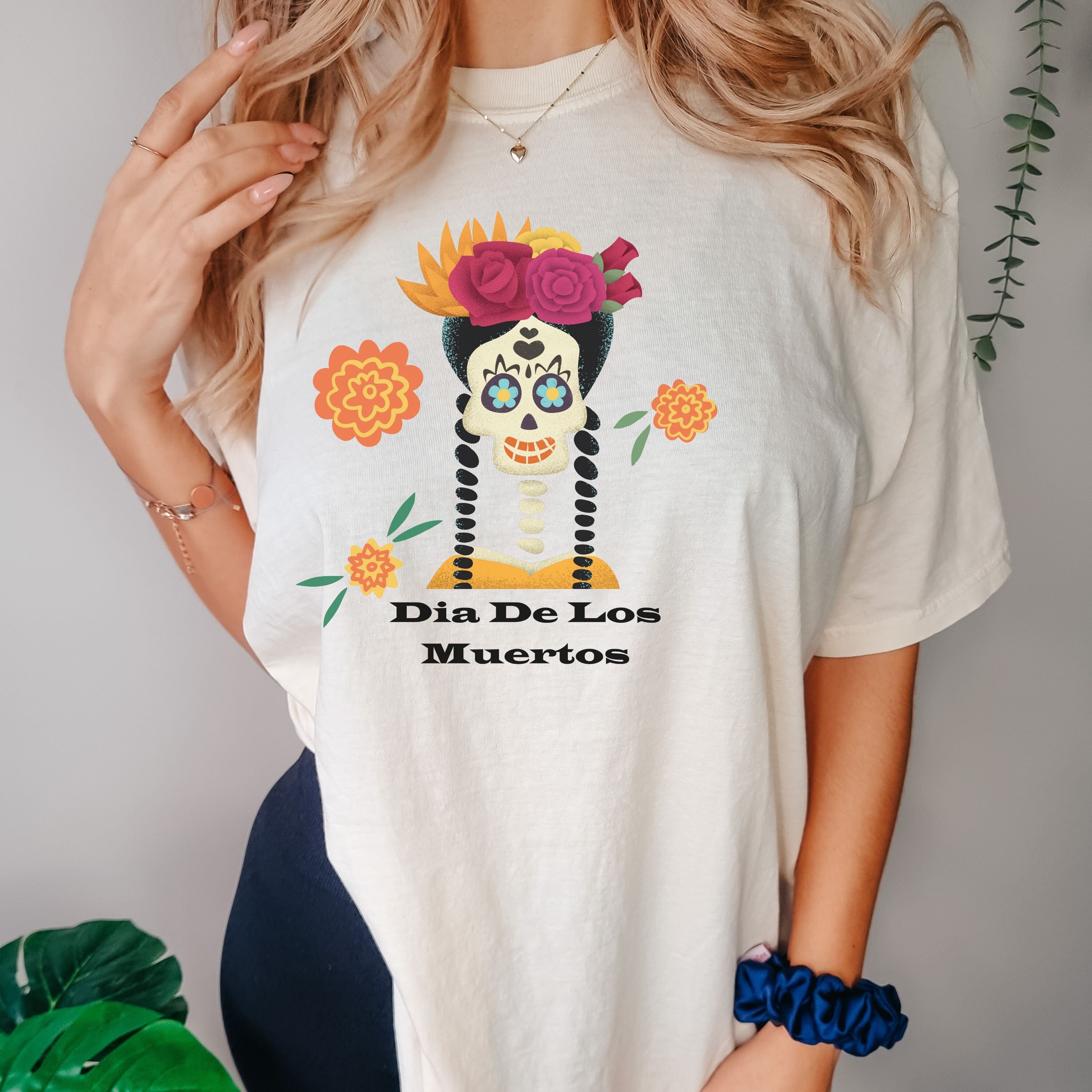 Dia De Los Muertos Cinco De Mayo Cat Sugar Skull Women T-Shirt