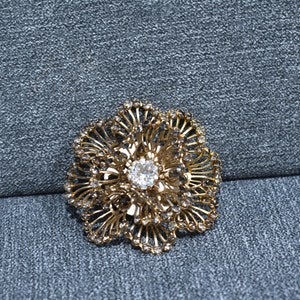 Vintage Kramer Brooch with Center Rhinestone