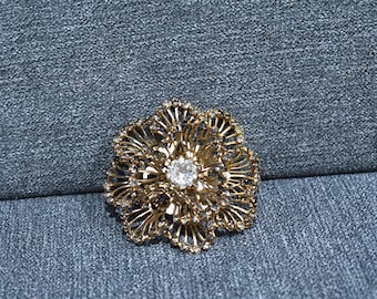 Vintage Kramer Brooch with Center Rhinestone