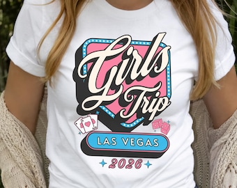 Maglietta per viaggio tra ragazze a Las Vegas, magliette personalizzate coordinate per il viaggio delle migliori amiche, maglietta per la vacanza a Las Vegas 2026, addio al nubilato a Las Vegas, viaggio di compleanno a Las Vegas