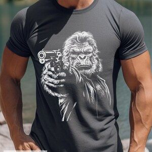 Bigfoot Gun Graphic Tee, Edgy Design, Patriot Gift 画像 6