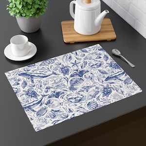 Ocean Life Placemat, Nautical Table Setting, Coastal Decor, Whale and Seashell Design, Beach House Gift, Marine Life Tableware, Dining