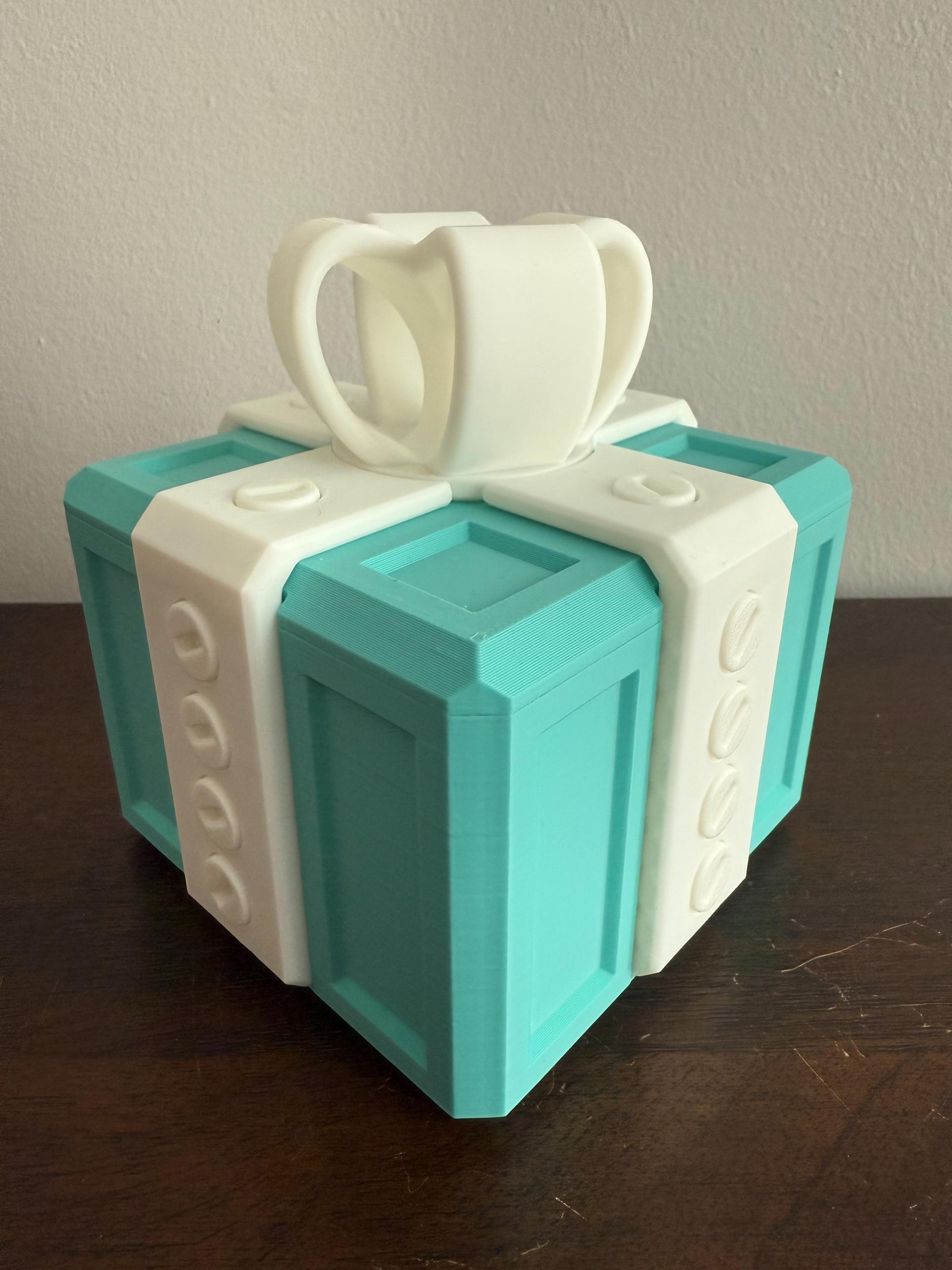 Tiffany Inspired Playful and Semi-Annoying Gift Box- Ideal for Tricksters 20 Screws!