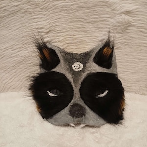 Therian raccoon cat mask