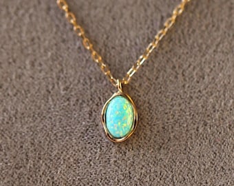 Vintage Style Opal Necklace, Iridescent Pendant Necklace, 925 Sterling Silver, Christmas Mother Gift
