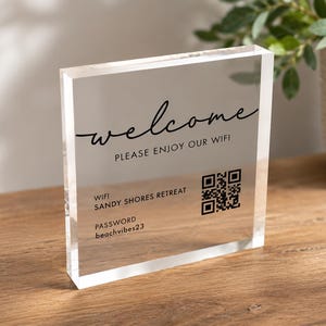 Letrero acrílico personalizado para WiFi para Airbnb, alquiler vacacional, habitación de huéspedes / Código QR escaneable / Decoración para oficinas, salones de belleza, consultorios médicos, clínicas y tiendas.
