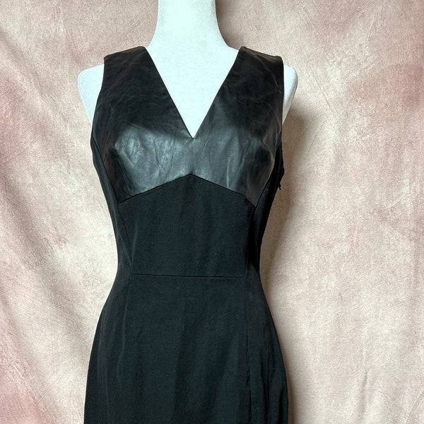 Classic Black minimalist dress Y2k 90's Banana Republic sleeveless leather duo open back evening work wear dress