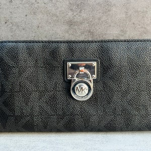 Michael kors top wallet nz