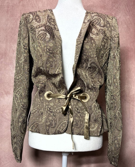 Holiday Elegant Formal Champagne Paisley print sat