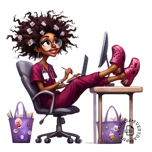 Puede incluir: Ilustraci&oacute;n de una persona con uniforme m&eacute;dico burdeos, sentada en un escritorio con un port&aacute;til y un monitor. La persona tiene los pies en alto, con zuecos burdeos. Dos bolsas moradas est&aacute;n en el suelo. La persona tiene el pelo rizado y lleva gafas.