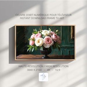 Peut inclure: Une impression d'art numérique d'un bouquet de roses roses et blanches dans un vase foncé, sur fond vert. L'impression est encadrée d'or et porte le texte "OEUVRE D'ART NUMÉRIQUE POUR TÉLÉVISEUR INSTANT DOWNLOAD FRAME TV ART HAUTE-RÉSOLUTION / HIGH RESOLUTION 3840 X 2160 - 4K - 16:9" en bas.