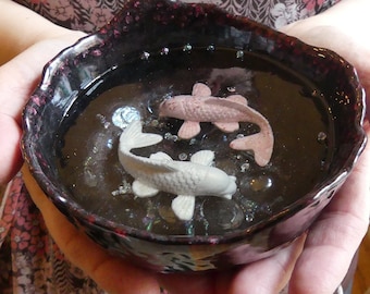 Koi fish bowl with handmade 3D epoxy resin Japanese carp figurines. Koi pond and Zen pond. Decorative craft gift.